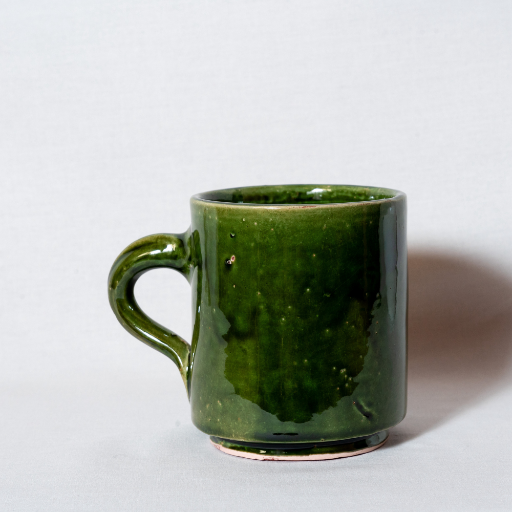 Grand Mug en céramique artisanale verte de Tamegroute - Élégance berbère authentique